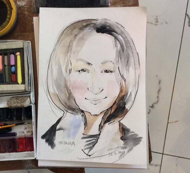 Шарж Наташи нарисованный Мишелем на корпоративе Минск
