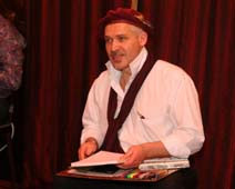 Шаржист на 90 летнем юбилее в кафе Август